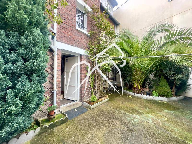 Image de l'annonce Maison de ville briques et silex 100m²…