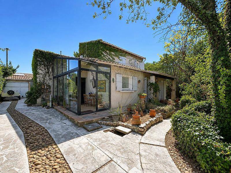 Image de l'annonce Maison 6 chambre(s) à vendre