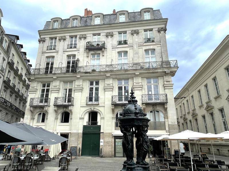 Image de l'annonce Lot de 3 appartements - Place de…