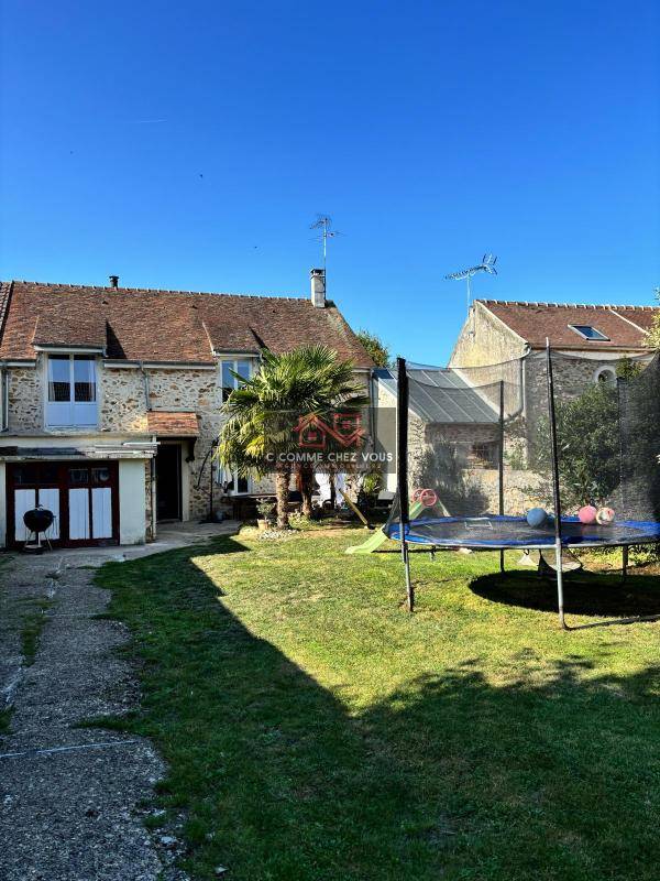 Image de l'annonce Maison de village en pierre