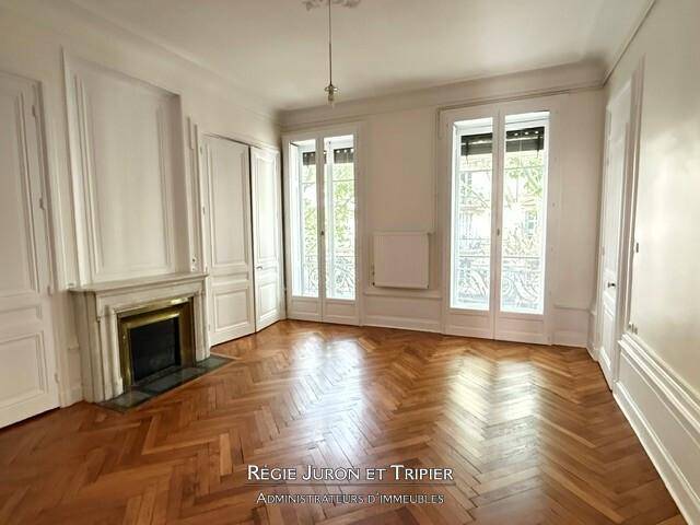 Image de l'annonce F4 - 145,45m² - Cours de la…