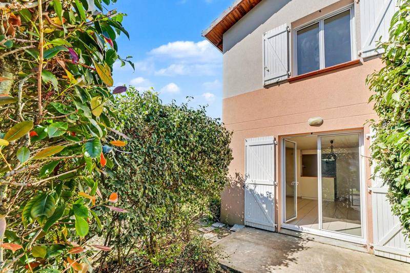 Image de l'annonce VILLA - JARDIN PRIVATIF - CASTELNAU D'ESTRETEFONDS