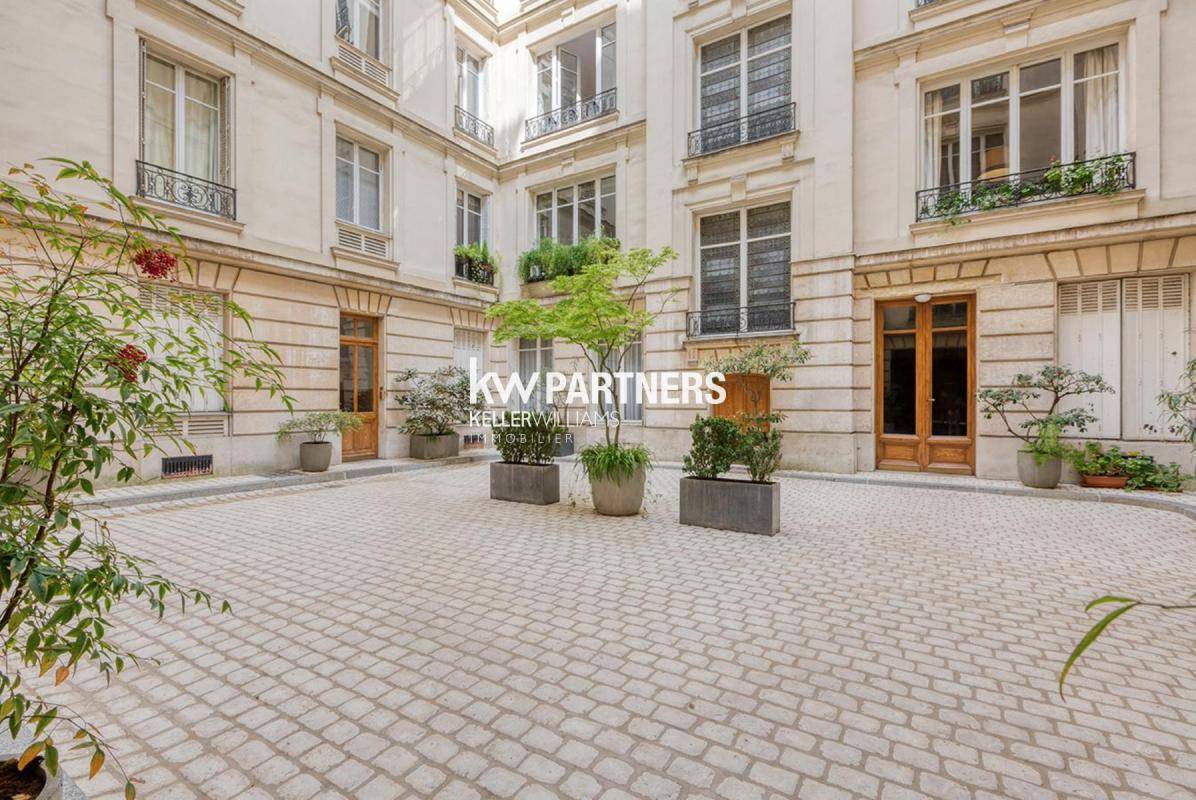 Image de l'annonce PARIS 16 : appartement F6 (204 m²)…
