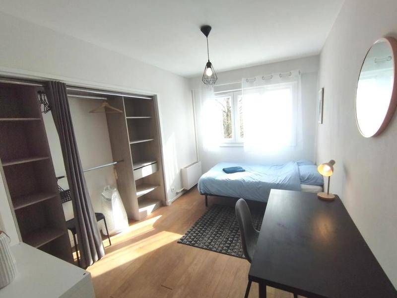 Image de l'annonce Chambre en colocation · 11 m² ·…