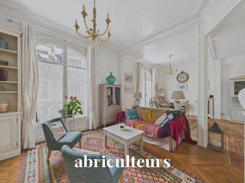 Image de l'annonce Élégant 5 Pièces de 105 m² –…