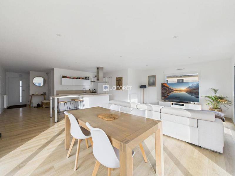 Image de l'annonce Maison Plomeur 4 pièce(s) 95 m2