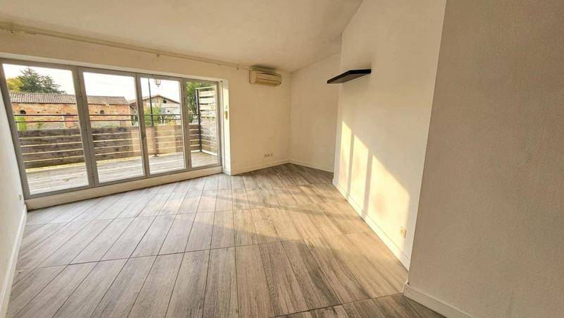 Image de l'annonce T2 Lumineux & Rénové avec Grande Terrasse…