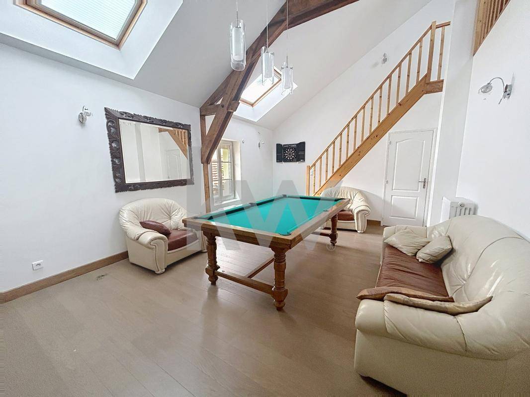 Image de l'annonce A VENDRE MAISON TYPE 7 SACY