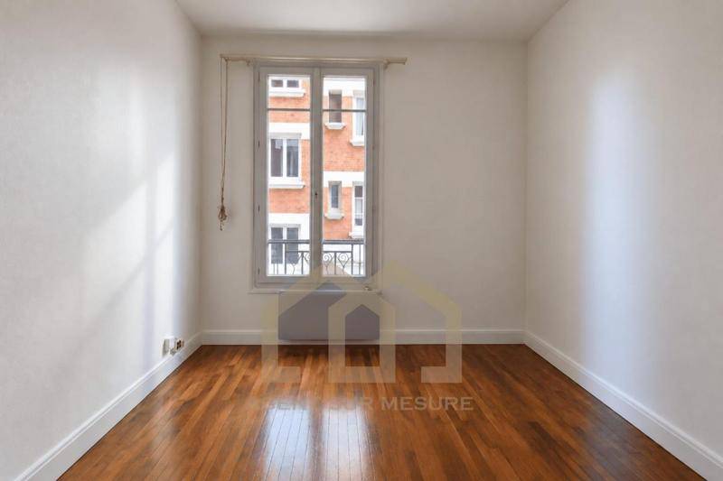 Image de l'annonce Grand deux pieces en bon état rue…
