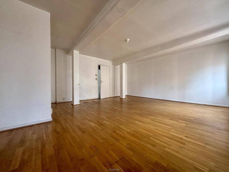 Image de l'annonce F3 - 93.96 m² - Rue Sainte…