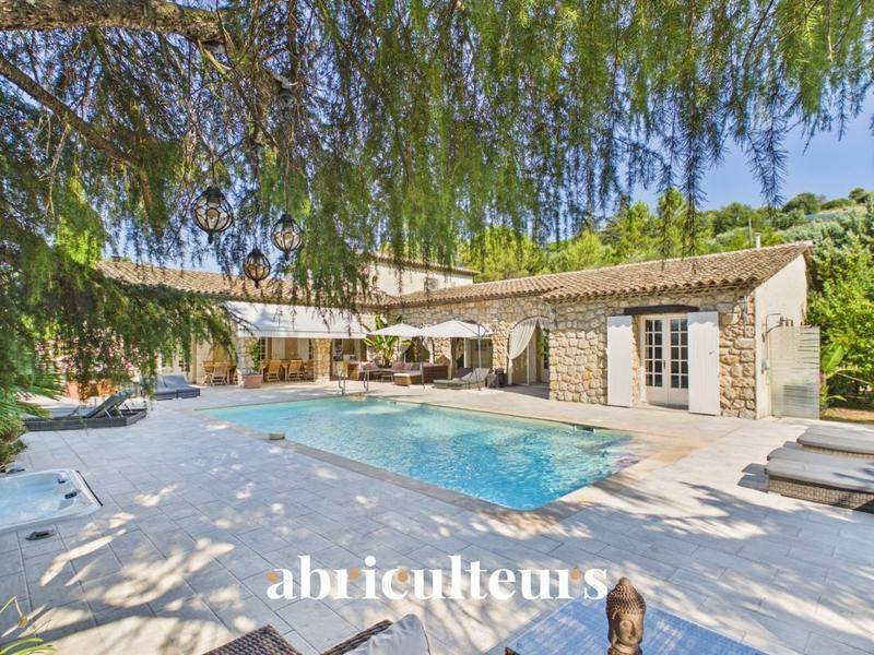 Image de l'annonce Exceptionnelle bastide provençale de 345 m² avec…