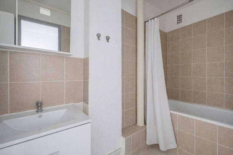 Image de l'annonce À vendre – Appartement 70 m² –…