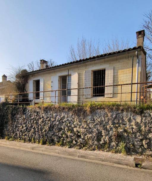 Image de l'annonce SALLEBOEUF Maison à rénover 90m² sur 567m²…