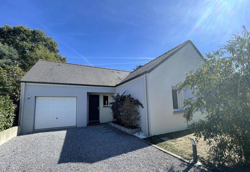 Image de l'annonce Plain-pied - 3 chambres et 1 bureau…