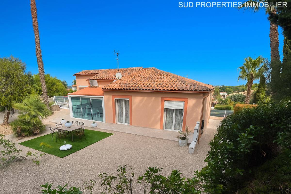 Image de l'annonce VILLA D'EXCEPTION - 161 M2 - DANS…