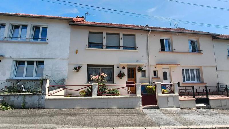 Image de l'annonce Maison mitoyenne sans travaux, avec garage, située…