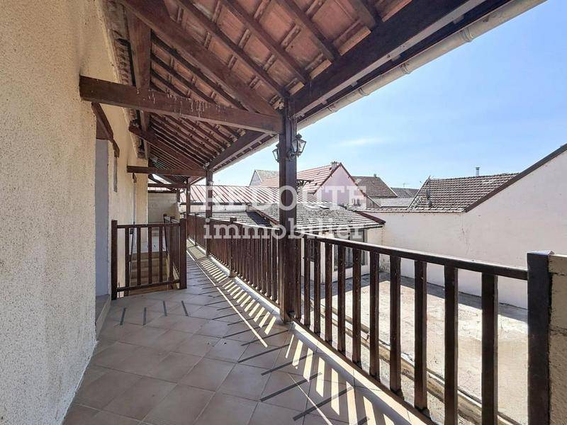Image de l'annonce À VENDRE - PLIVOT - MAISON DE…