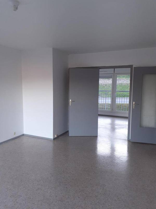 Image de l'annonce TYPE 3 REMIREMONT