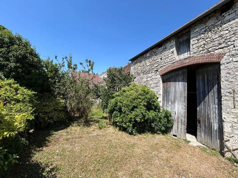 Image de l'annonce Grange en pierre à rénover 106 m²…