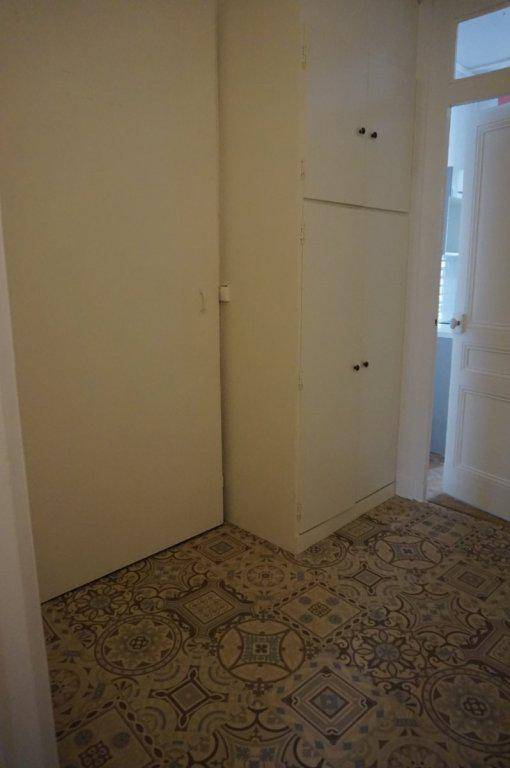 Image de l'annonce F2 - 165 RUE DUGUESCLIN LYON 6
