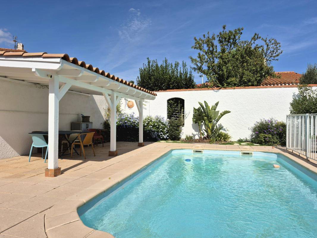 Image de l'annonce Piscine, annexe indépendante : maison familiale idéale