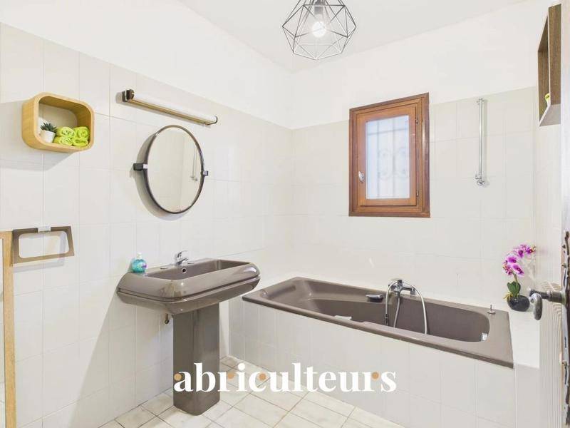 Image de l'annonce LAMBESC (13410) - MAISON PLAIN-PIED DE 130…