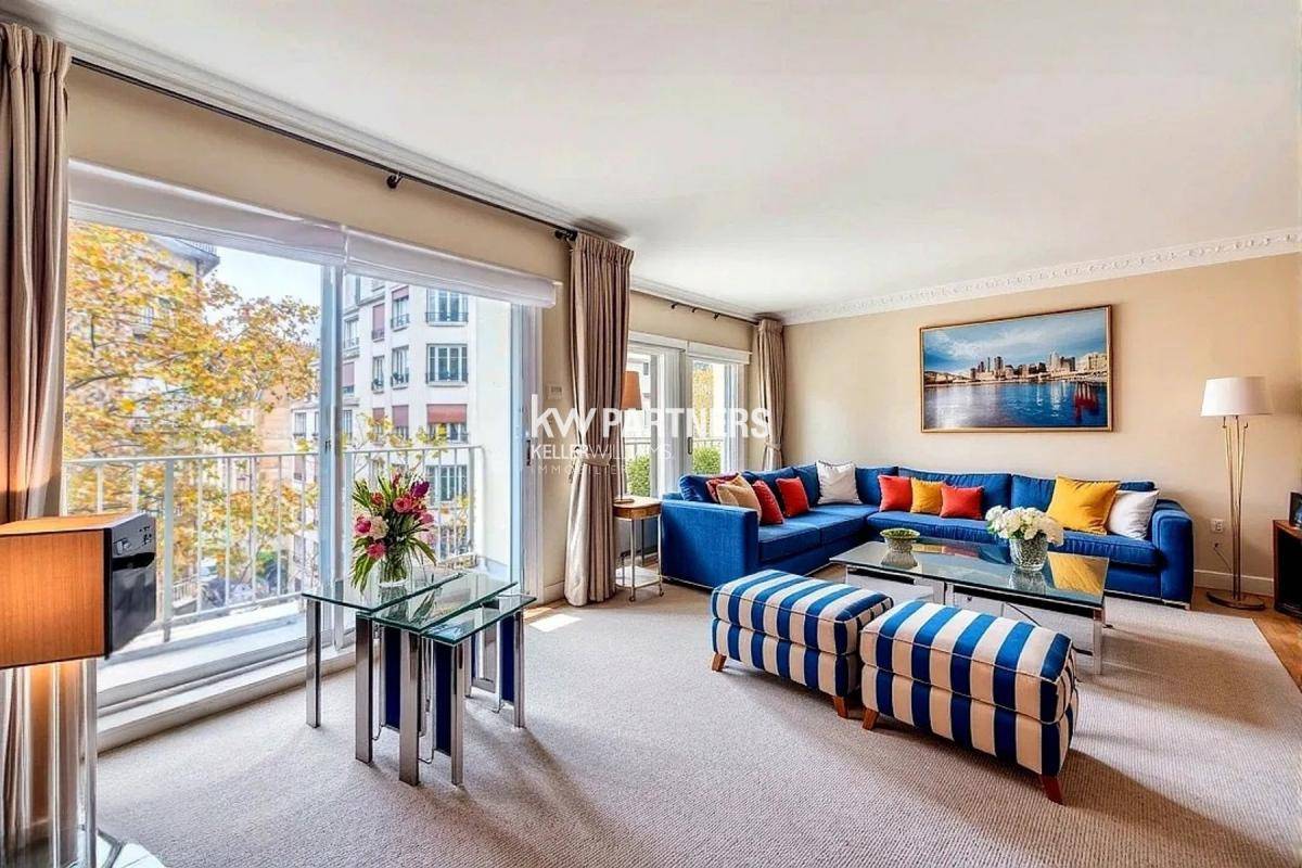 Image de l'annonce Bel appartement 3 chambres balcons et parking…