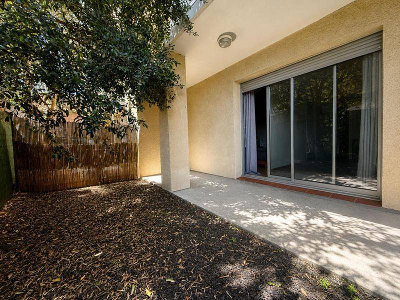 Image de l'annonce Studio avec terrasse et jardin privatif –…