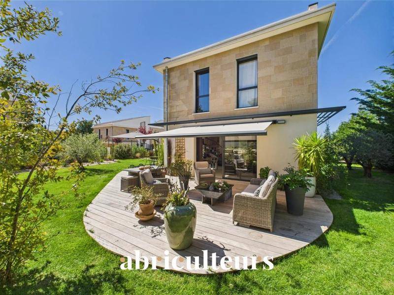 Image de l'annonce Maison contemporaine 111,6 m² à Aix-en-Provence