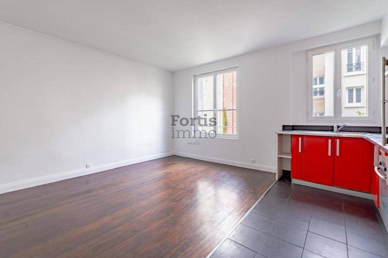 Image de l'annonce LEVALLOIS PERRET - 2 PIECES CALME &…