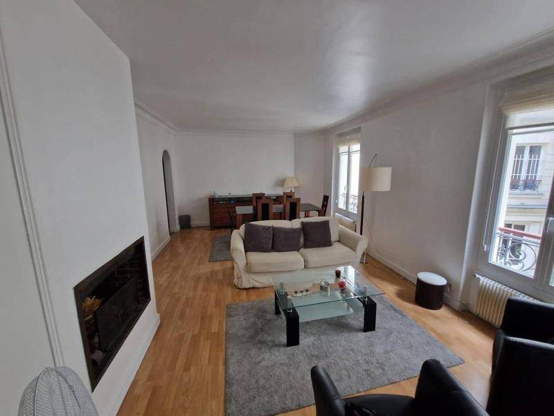 Image de l'annonce Appartement 2 pièces 48 m² 17ᵉ arrondissement…