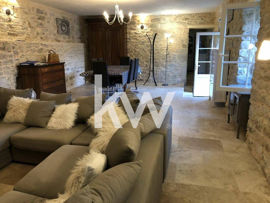 Image de l'annonce Maison de caractère 6 pièces à SAINT…