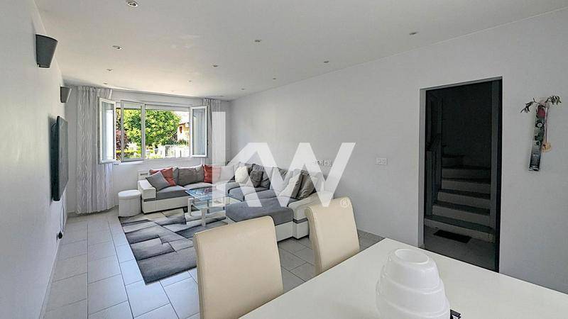 Image de l'annonce MAISON 4 PIÈCES, 3 CHAMBRES AVEC JARDIN