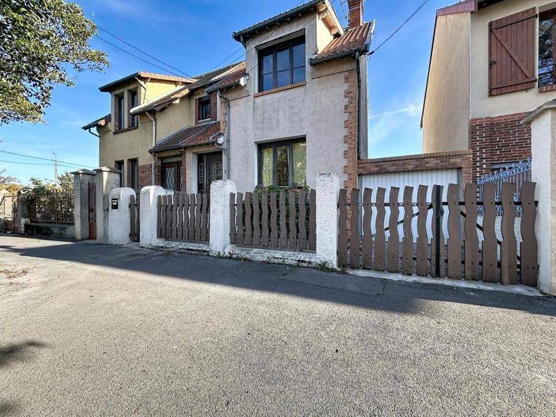 Image de l'annonce À VENDRE - MAISON 2 CHAMBRES AVEC…