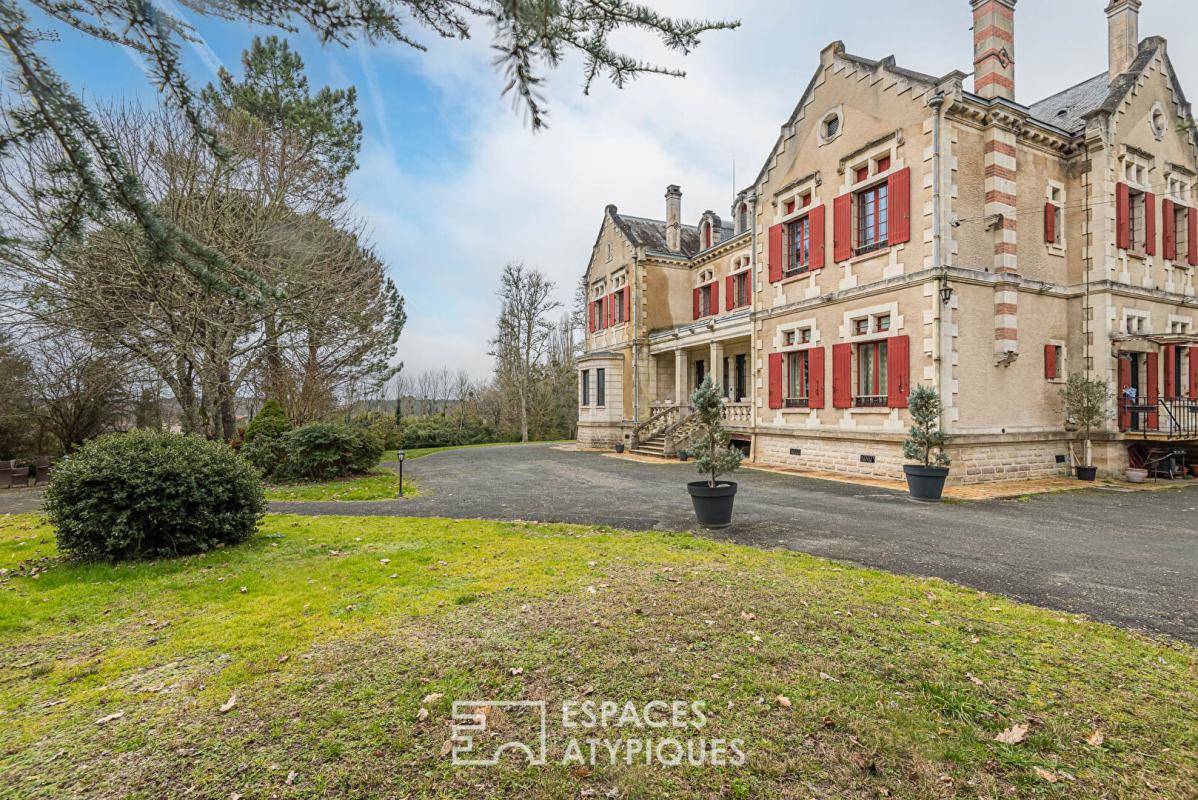 Image de l'annonce Manoir du XIXe siècle rénové, Charme et…
