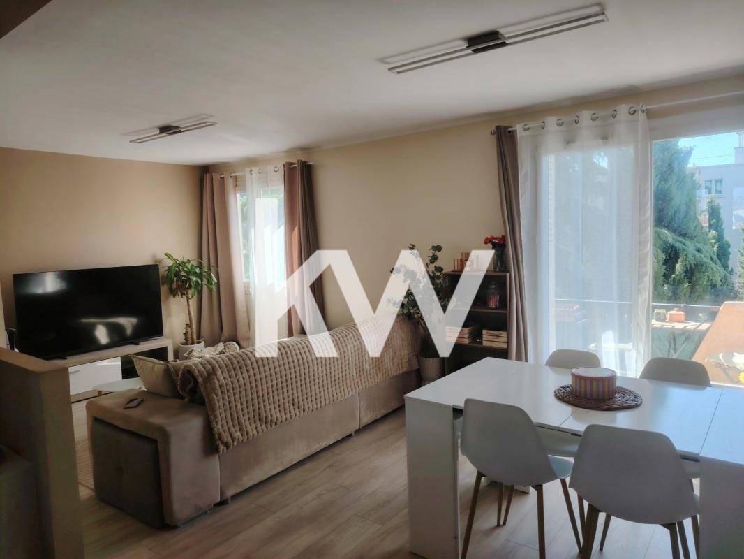 Image de l'annonce VENTE D'APPARTEMENT 3 PIECES NIMES LES AMOUREUX