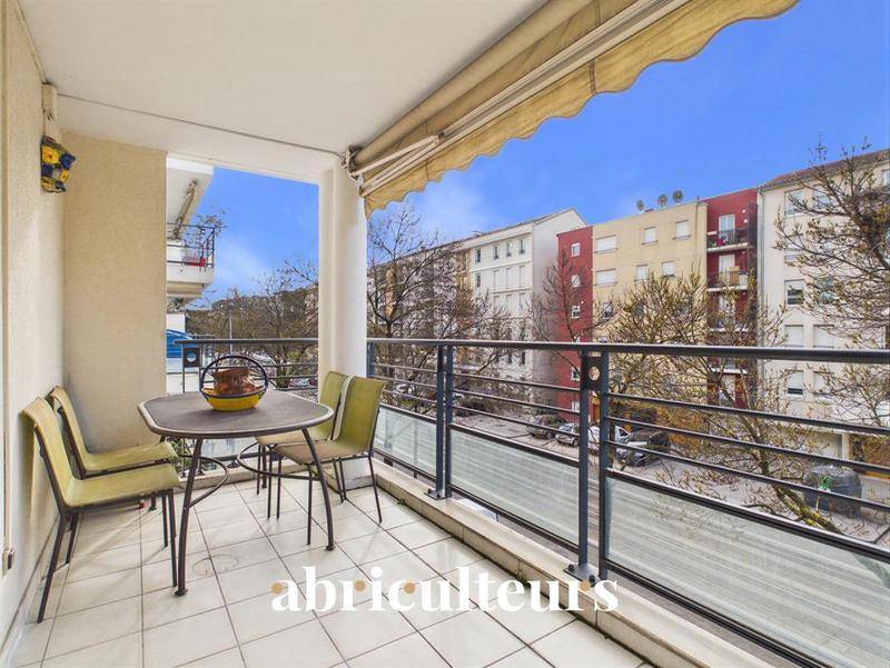 Image de l'annonce Grand 2 pièces avec terrasse – Bron,…