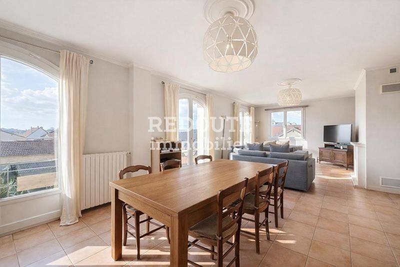 Image de l'annonce CHOUILLY - 5 MIN D'ÉPERNAY - À…