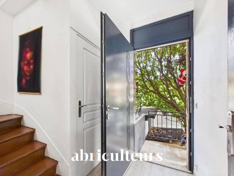 Image de l'annonce Maison familiale rénovée avec jardin, dépendance et…
