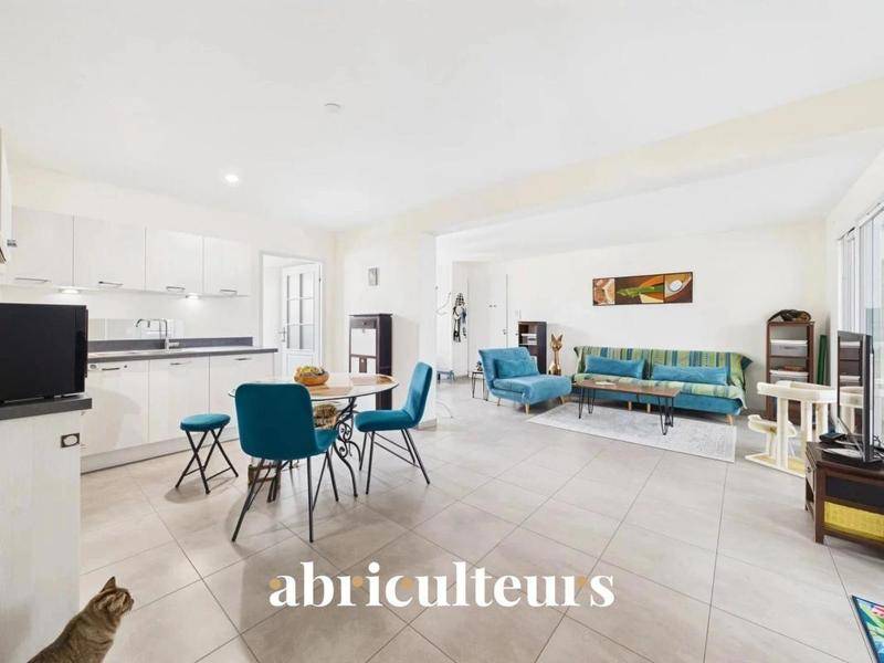 Image de l'annonce À vendre – Appartement T3 de 71…