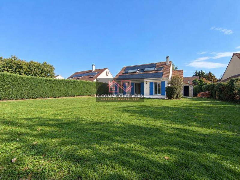 Image de l'annonce Domaine Poirier à Ozoir-la-Ferrière Maison familiale de…