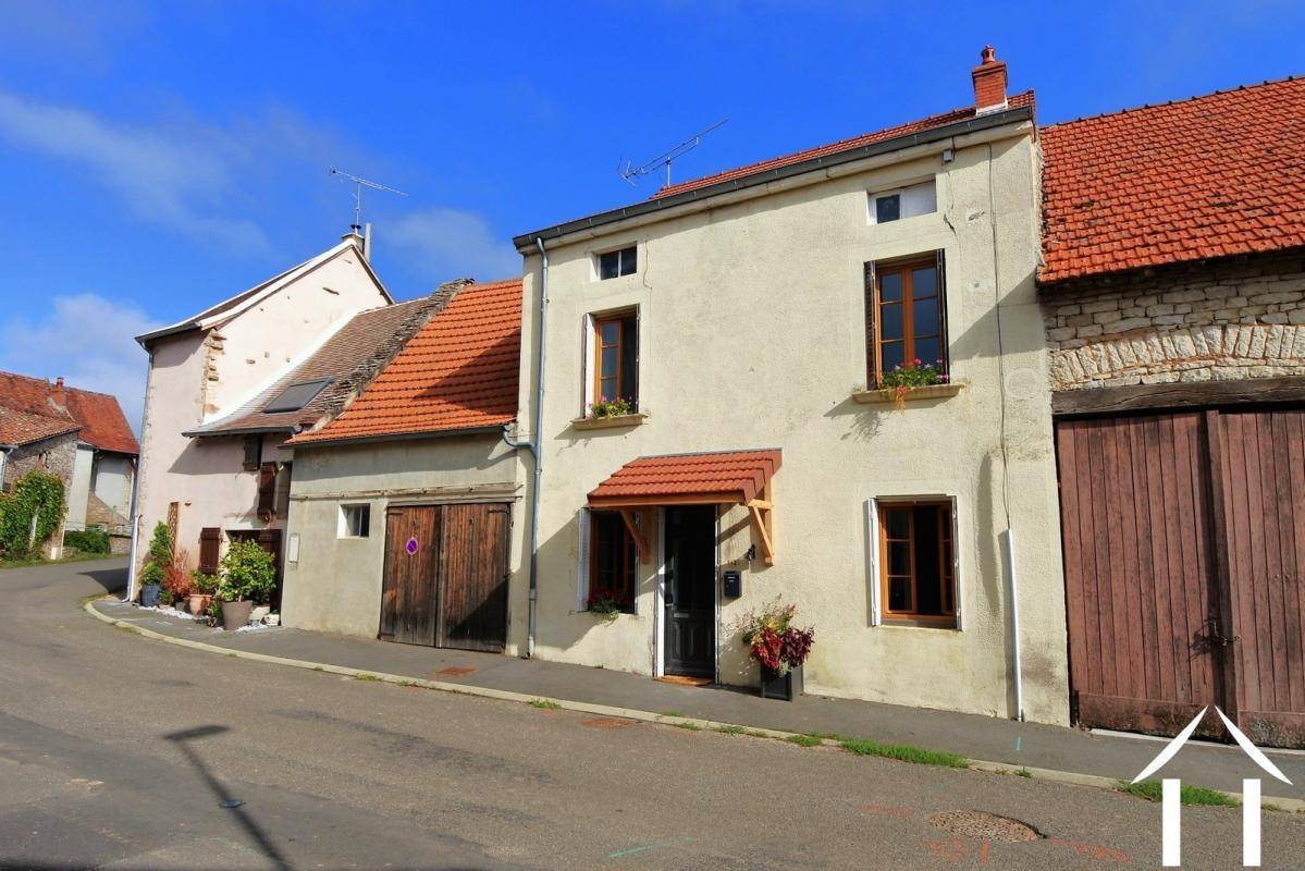 Image de l'annonce Maison de village de 2 chambres avec…