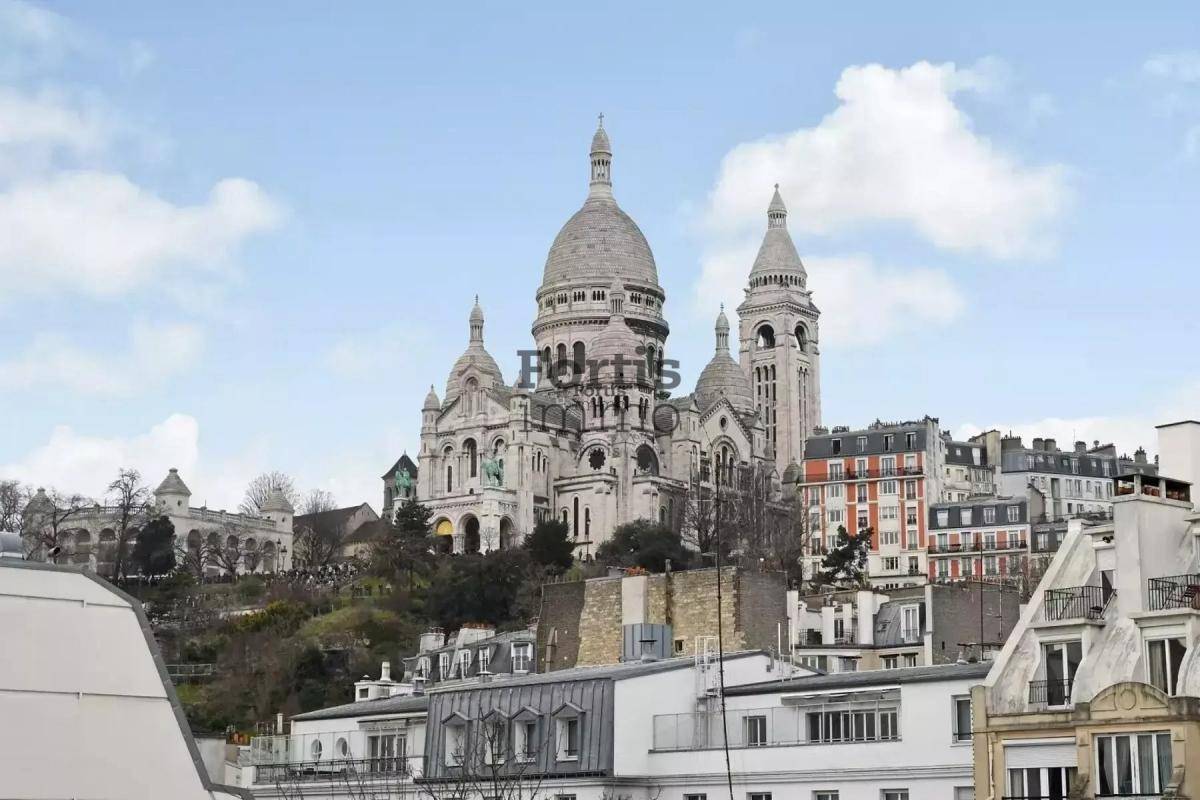 Image de l'annonce Paris18 - ANVERS - 3 pièces de…