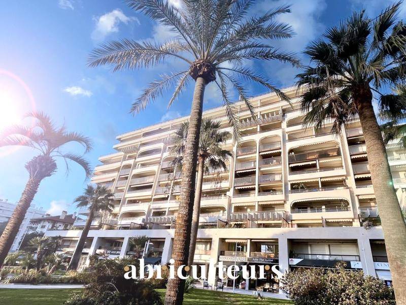 Image de l'annonce Élégant appartement rénové - 4 Pièces -…