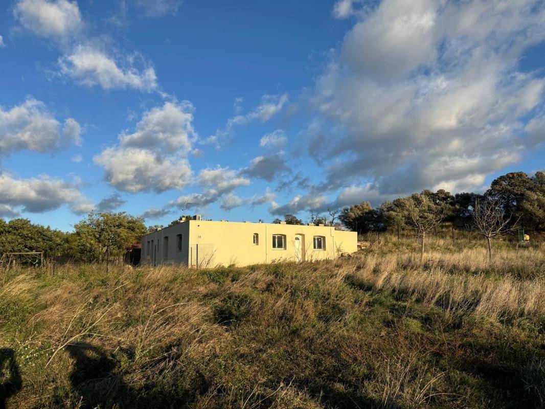 Image de l'annonce Terrain agricole de plus de 5000m2 avec…