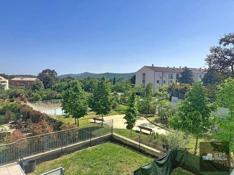 Image de l'annonce BORMES-LES-MIMOSAS – T2 RÉCENT AVEC TERRASSE &…