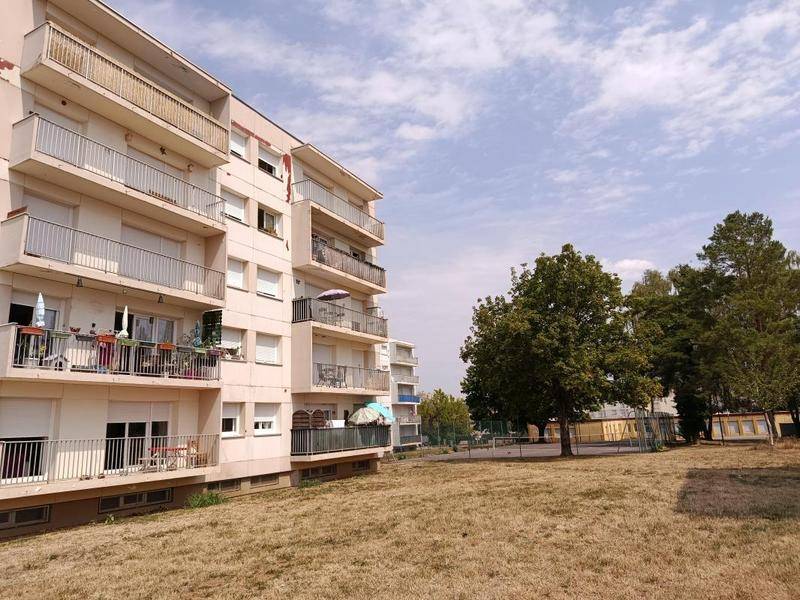 Image de l'annonce TYPE 4 NEUFCHATEAU