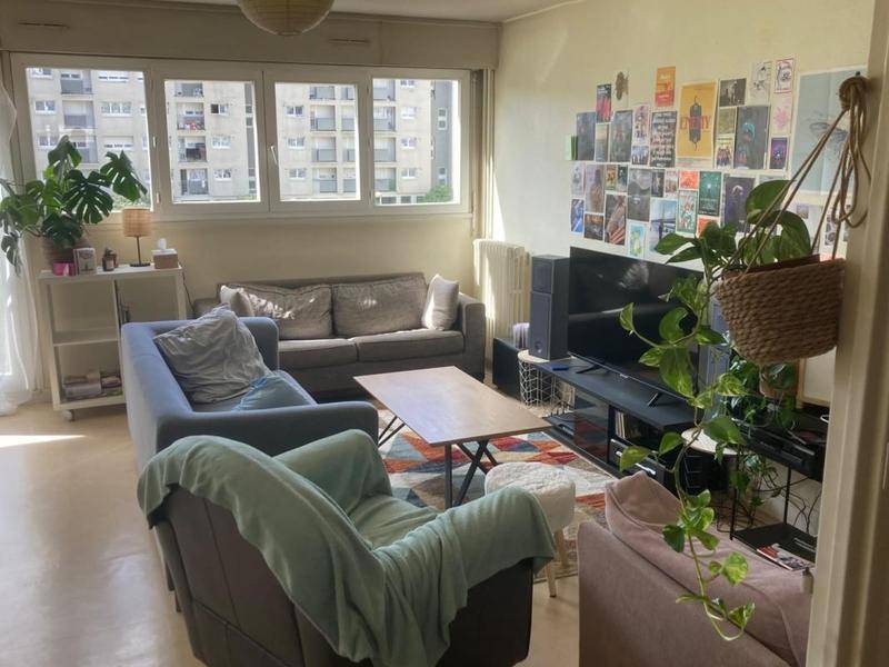 Image de l'annonce Chambre en colocation · 9 m² ·…