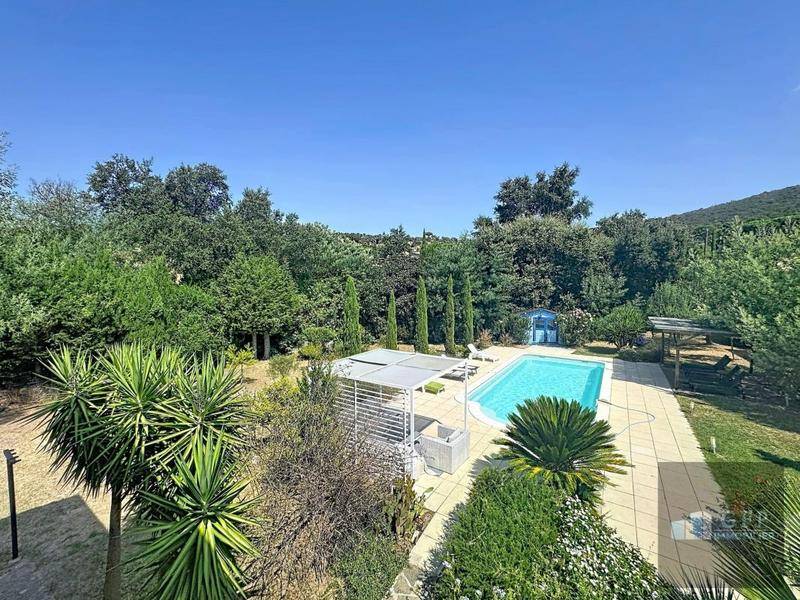 Image de l'annonce Villa familiale avec piscine sur 2 089…