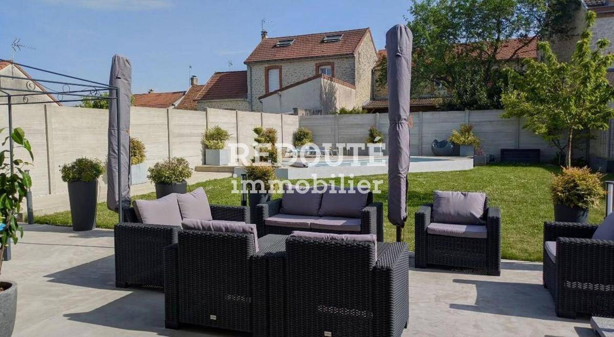 Image de l'annonce A VENDRE : Maison avec PISCINE, TERRASSE,…